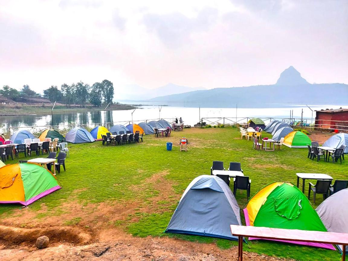 Pawna Lake Camping โลนาวาลา ภายนอก รูปภาพ